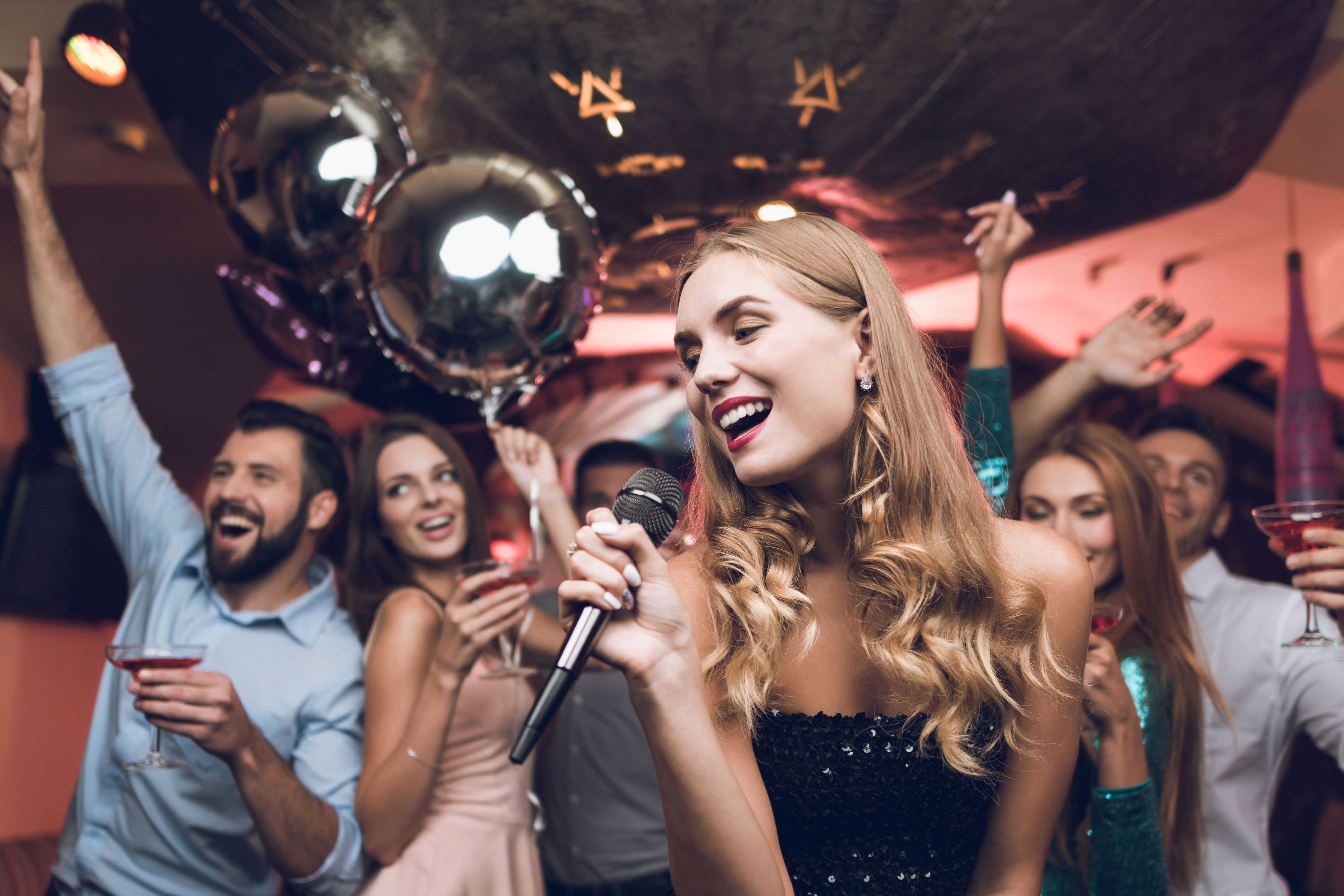 放聲高歌｜嗨唱KTV